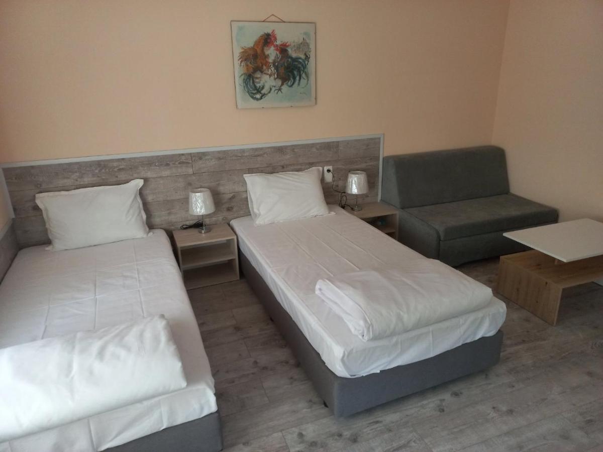 Стаи За Гости Toda Trojan Exterior foto
